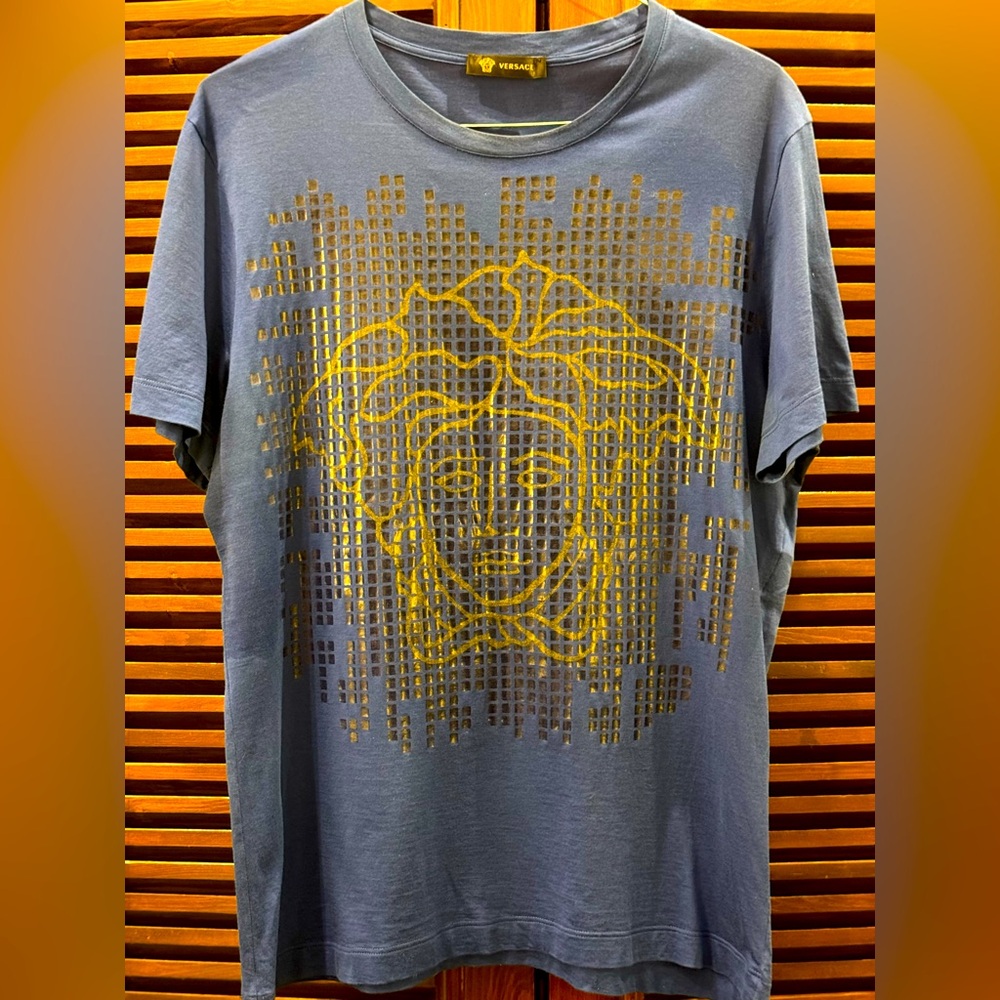 Versace logo t shirt